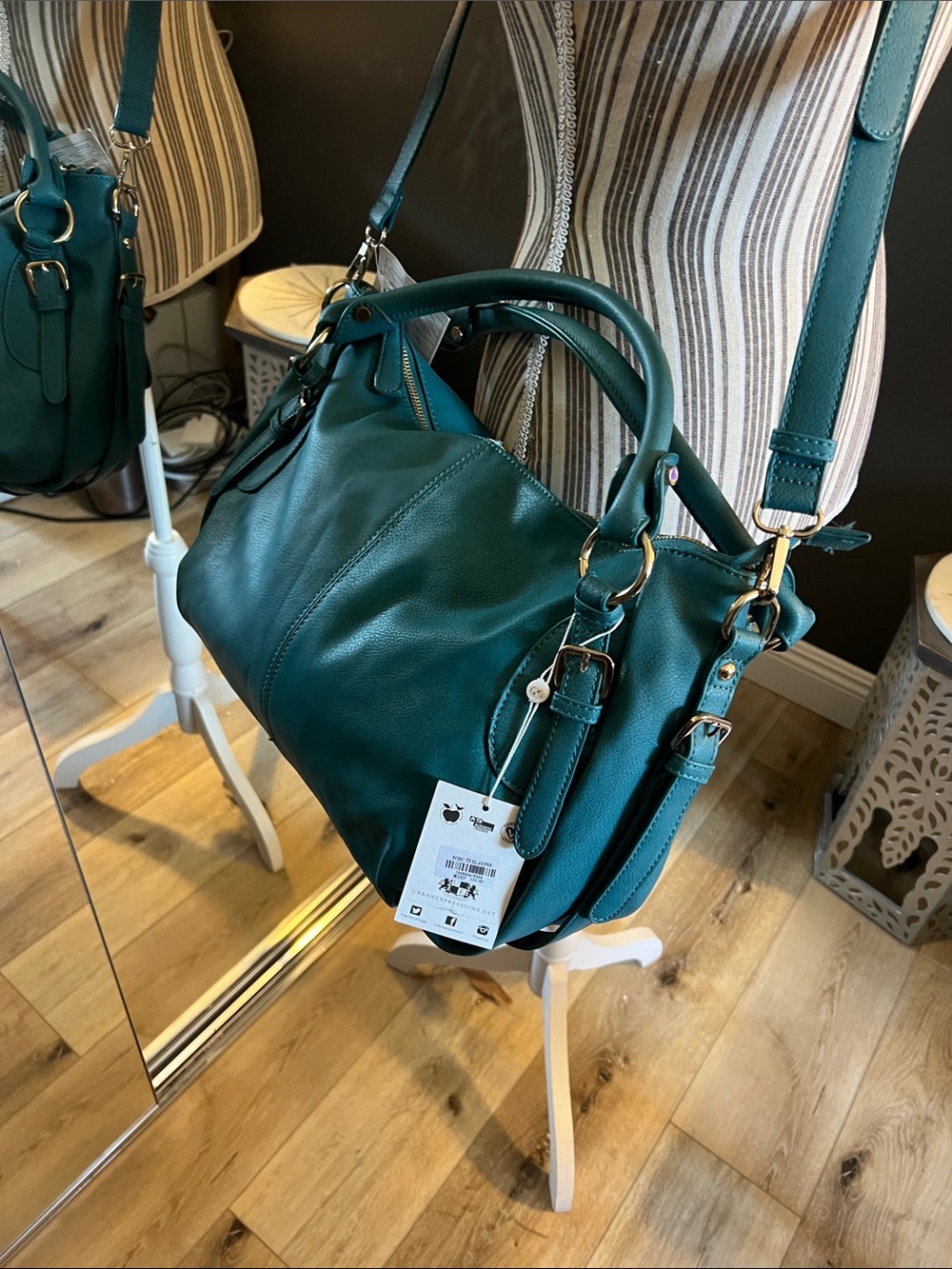 NWT. Urban Expressions, Teal Shoulder Bag &/or crossbody, Luxury Vegan Leather - Picture 5 of 13